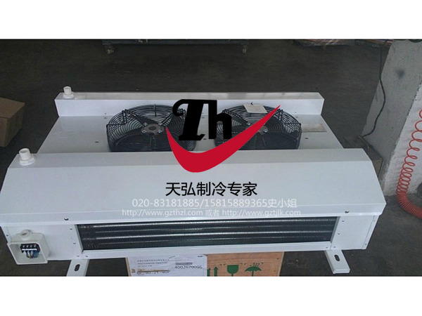 双侧出风蒸发器