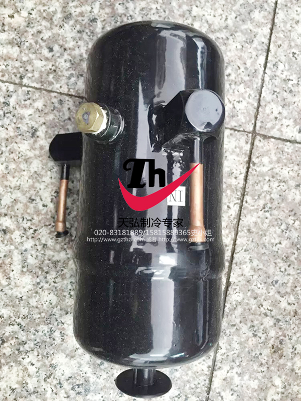新型贮液器.jpg
