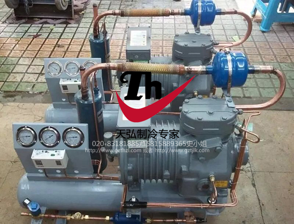 并联水冷机组.jpg